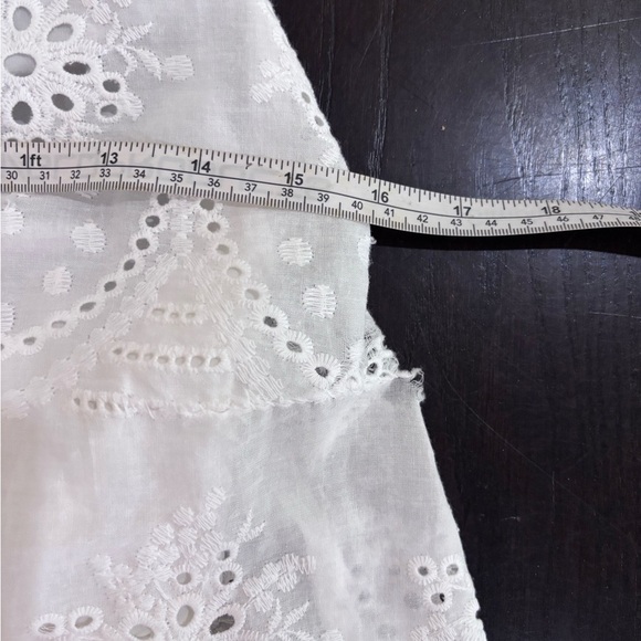 NWT White Eyelet Lace Backless Halter Romper Size Small - Picture 10 of 16